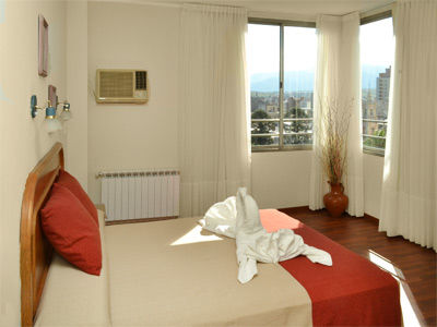 Victoria Plaza Hotel